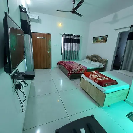 Jai Swaminarayan Delux Homestay Garudeshwar Exterior photo