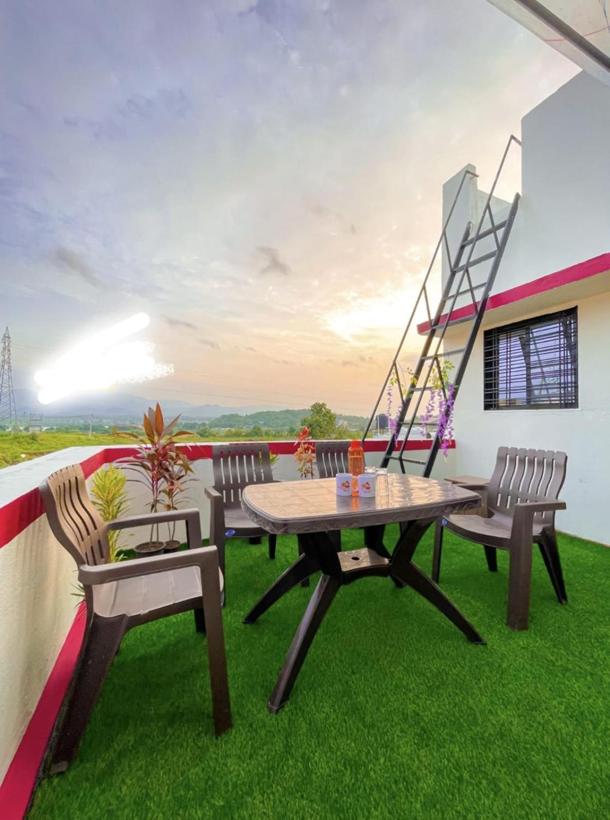 Apartment Jai Swaminarayan Delux